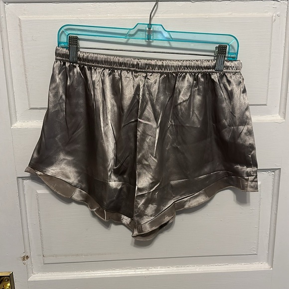 HOTOUCH Pajama Set - Picture 9 of 9